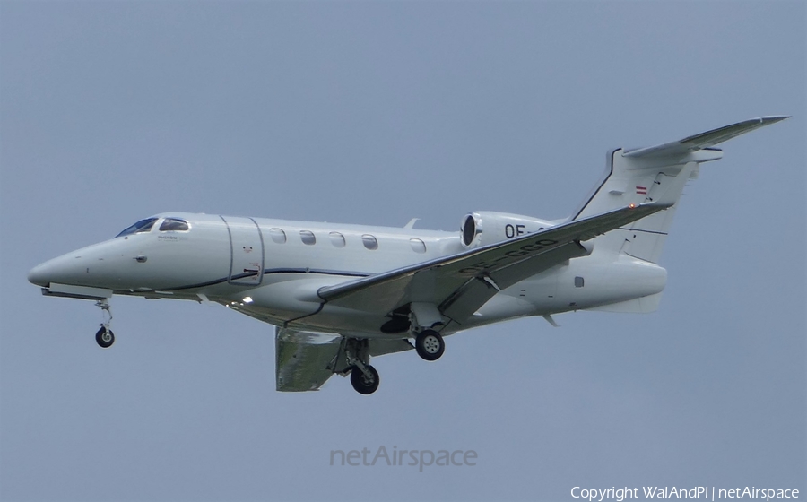 MJet Embraer EMB-505 Phenom 300E (OE-GGO) | Photo 449651