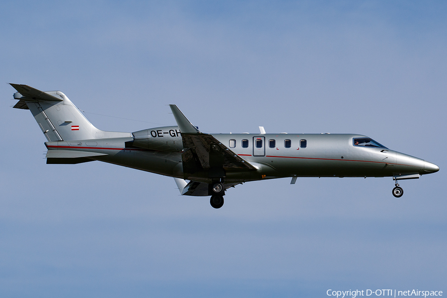 Avcon Jet Bombardier Learjet 40 (OE-GHF) | Photo 452865