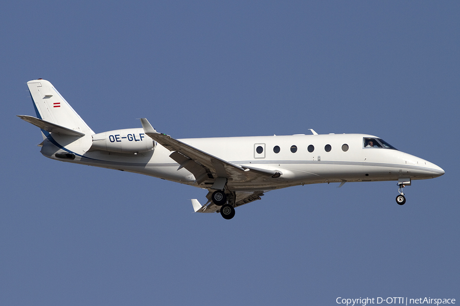 Avcon Jet Gulfstream G150 (OE-GLF) | Photo 392261