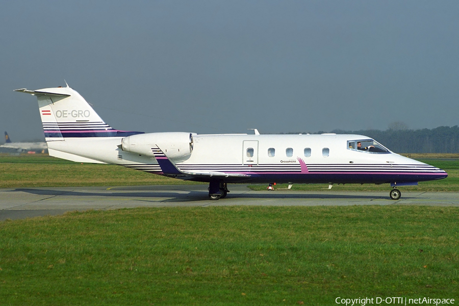 Grossmann Air Service Learjet 55 (OE-GRO) | Photo 386647