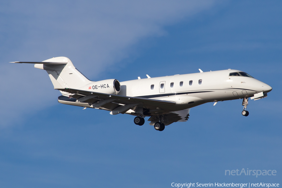 (Private) Bombardier BD-100-1A10 Challenger 300 (OE-HCA) | Photo 210708