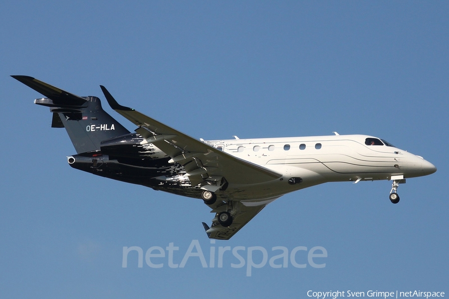 Avcon Jet Embraer EMB-550 Legacy 500 (OE-HLA) | Photo 321175