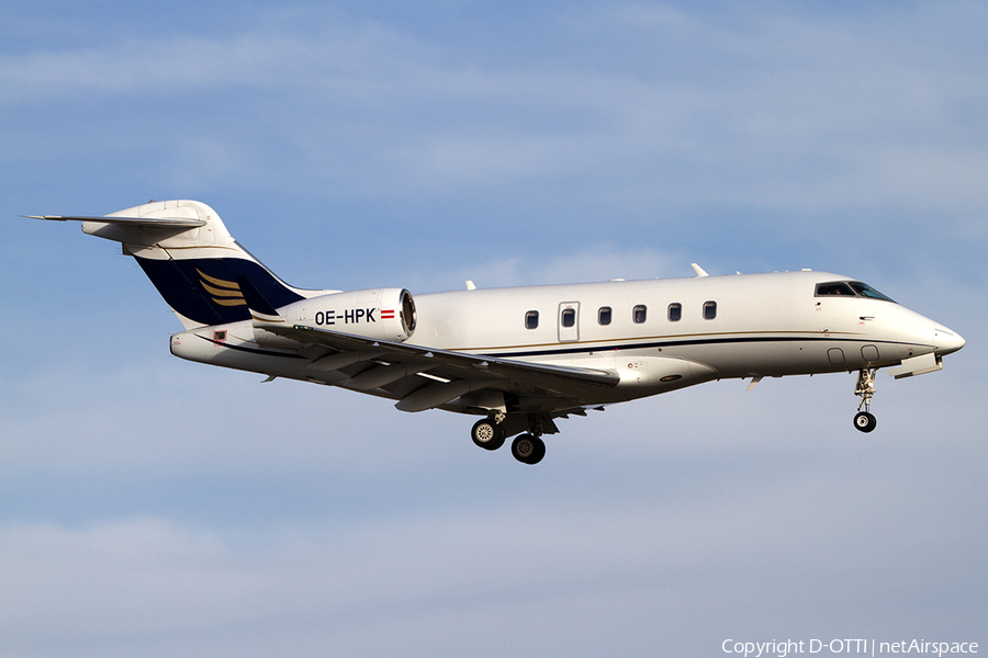 Amira Air Bombardier BD-100-1A10 Challenger 300 (OE-HPK) | Photo 331657