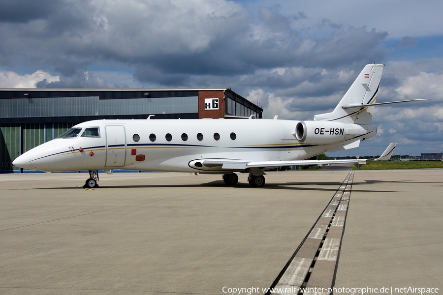 MJet Gulfstream G200 (OE-HSN) | Photo 494644