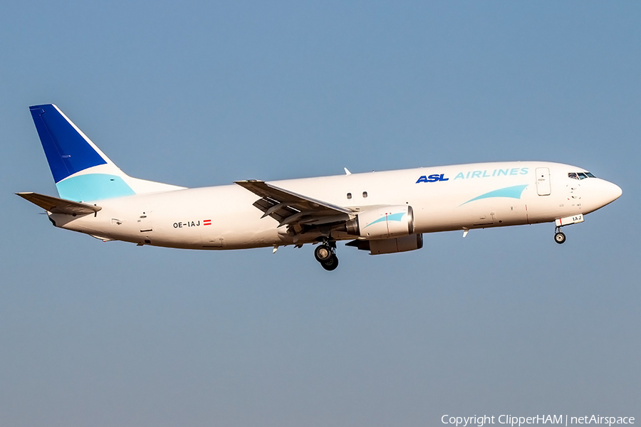 ASL Airlines Belgium Boeing 737-476(SF) (OE-IAJ) | Photo 412190