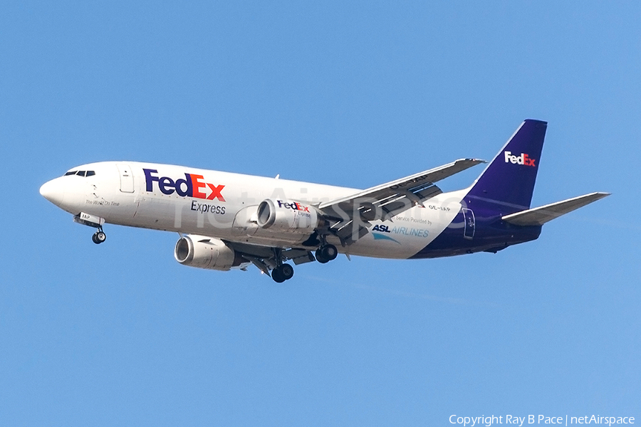 FedEx (ASL Airlines Belgium) Boeing 737-4M0(SF) (OE-IAP) | Photo 377426