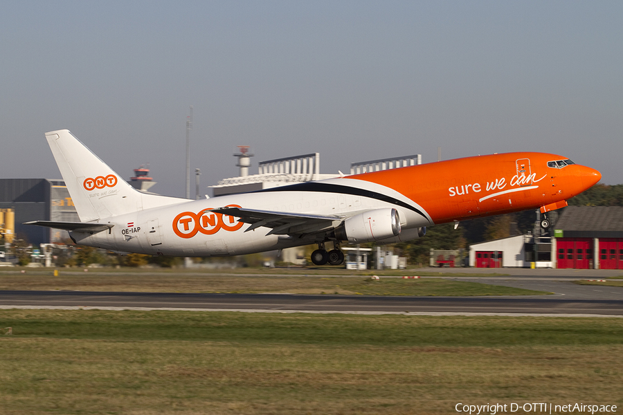 TNT Airways Boeing 737-4M0(SF) (OE-IAP) | Photo 396088
