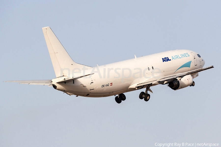 ASL Airlines Belgium Boeing 737-4Q8(SF) (OE-IAZ) | Photo 328502