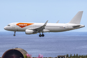 easyJet Europe Airbus A320-214 (OE-IBS) at  Gran Canaria, Spain