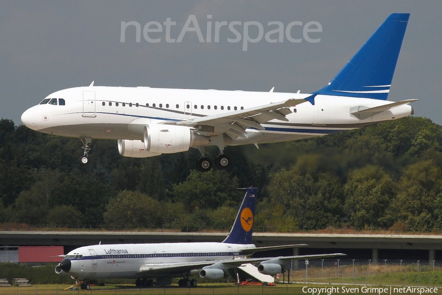 Avcon Jet Airbus A318-112(CJ) Elite (OE-ICE) | Photo 54572