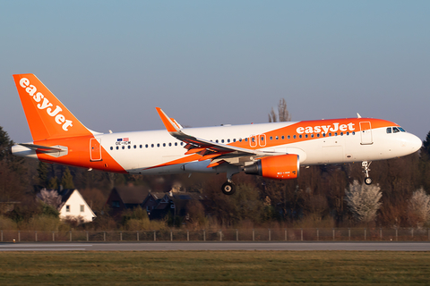 easyJet Europe Airbus A320-214 (OE-ICM) at  Hamburg - Fuhlsbuettel (Helmut Schmidt), Germany