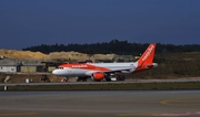 easyJet Europe Airbus A320-214 (OE-ICM) at  Porto, Portugal
