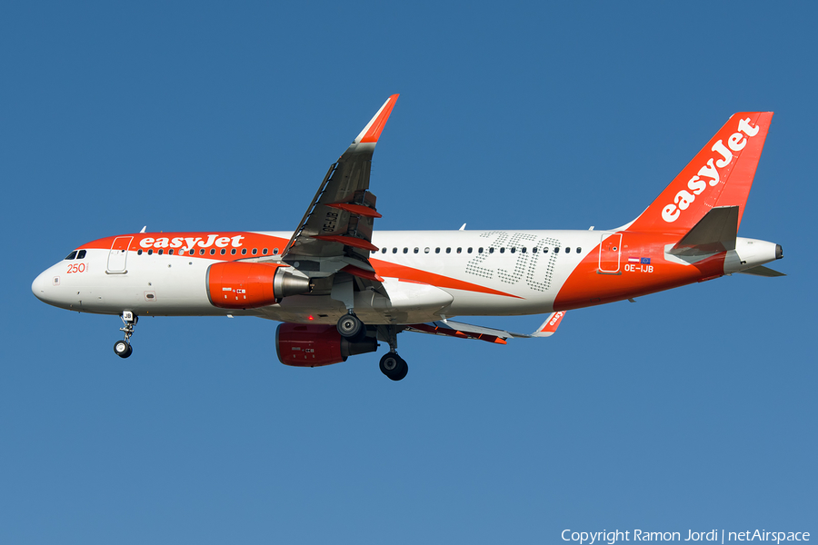 easyJet Europe Airbus A320-214 (OE-IJB) | Photo 207419