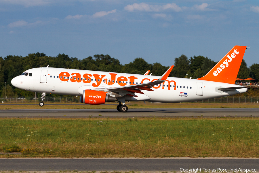 easyJet Europe Airbus A320-214 (OE-IJJ) | Photo 302393