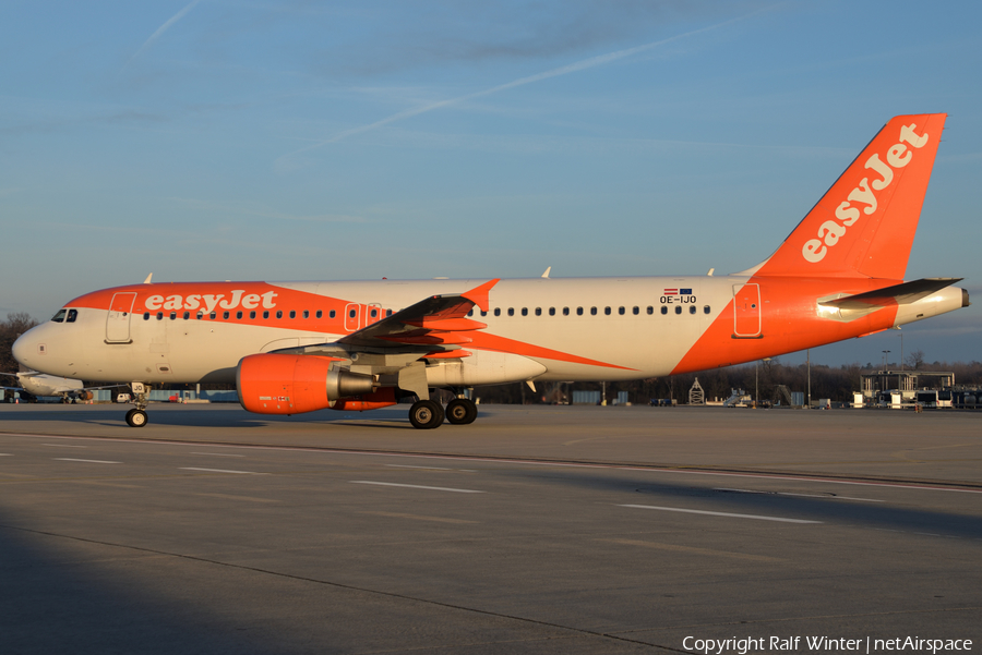 easyJet Europe Airbus A320-214 (OE-IJO) | Photo 309677
