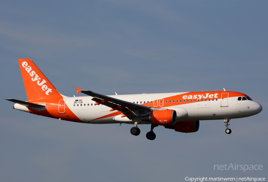 easyJet Europe Airbus A320-214 (OE-IJO) | Photo 224574