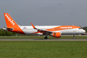 easyJet Europe Airbus A320-214 (OE-IJW) at  Hamburg - Fuhlsbuettel (Helmut Schmidt), Germany