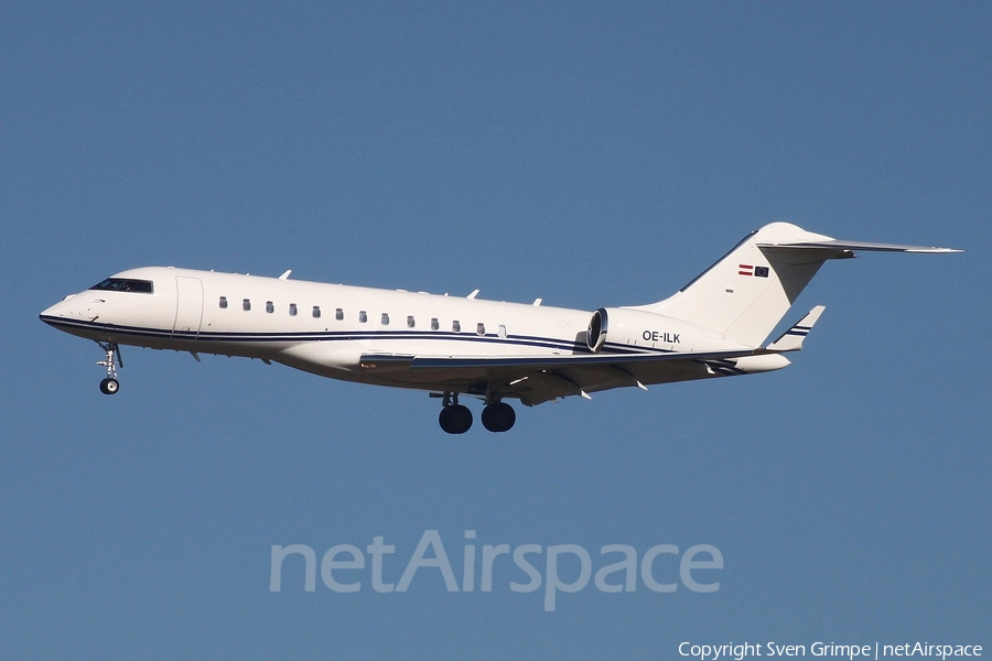 LaudaMotion Bombardier BD-700-1A10 Global Express XRS (OE-ILK) | Photo 247530