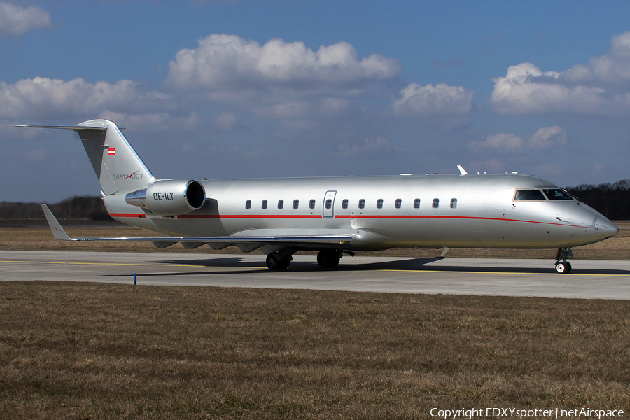 VistaJet Bombardier CL-600-2B19 Challenger 850 (OE-ILY) | Photo 278318