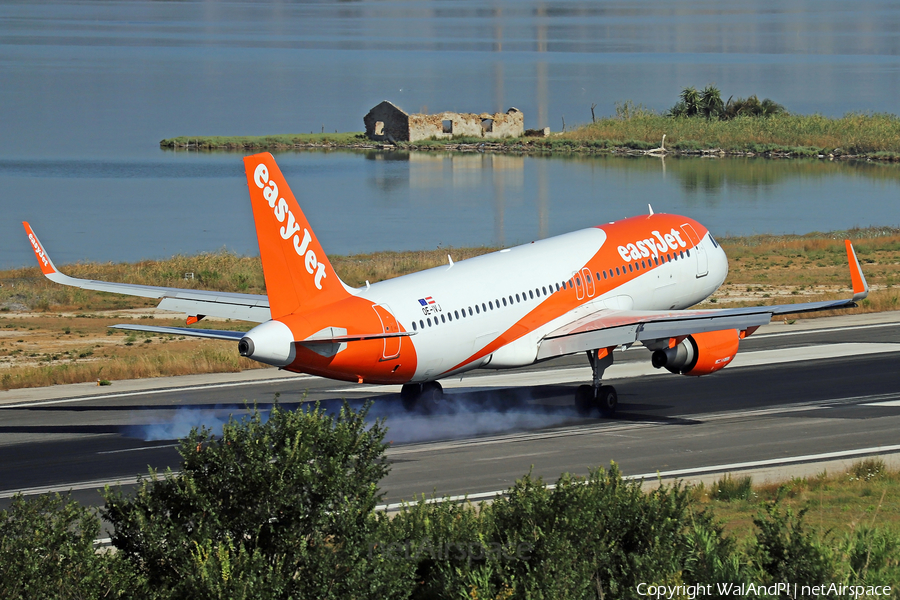 easyJet Europe Airbus A320-214 (OE-IVJ) | Photo 479847