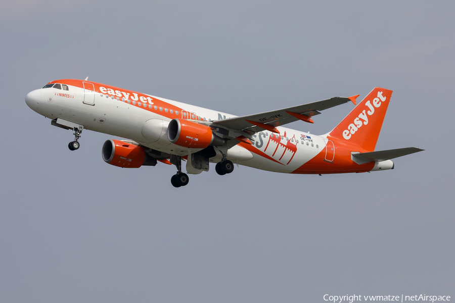 easyJet Europe Airbus A320-214 (OE-IVK) | Photo 307857