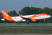 easyJet Europe Airbus A320-214 (OE-IVM) at  Milan - Linate, Italy