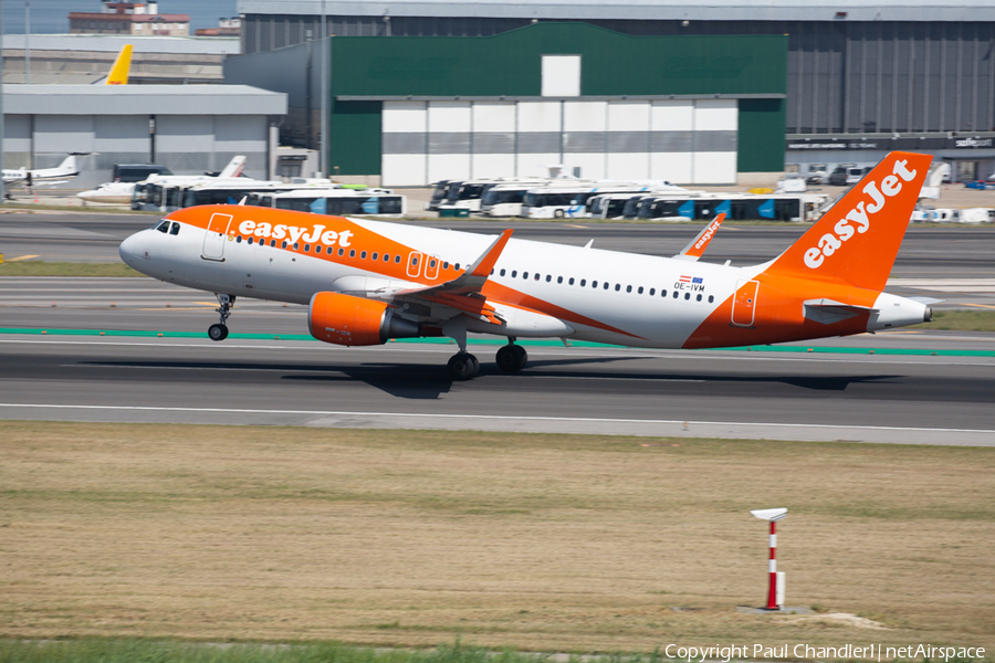 easyJet Europe Airbus A320-214 (OE-IVM) | Photo 507929