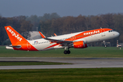 easyJet Europe Airbus A320-214 (OE-IVN) at  Hamburg - Fuhlsbuettel (Helmut Schmidt), Germany