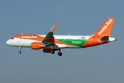 easyJet Europe Airbus A320-214 (OE-IVT) at  Barcelona - El Prat, Spain