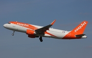 easyJet Europe Airbus A320-214 (OE-IVT) at  Hamburg - Fuhlsbuettel (Helmut Schmidt), Germany