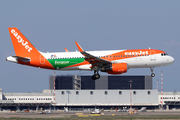 easyJet Europe Airbus A320-214 (OE-IVT) at  Milan - Malpensa, Italy