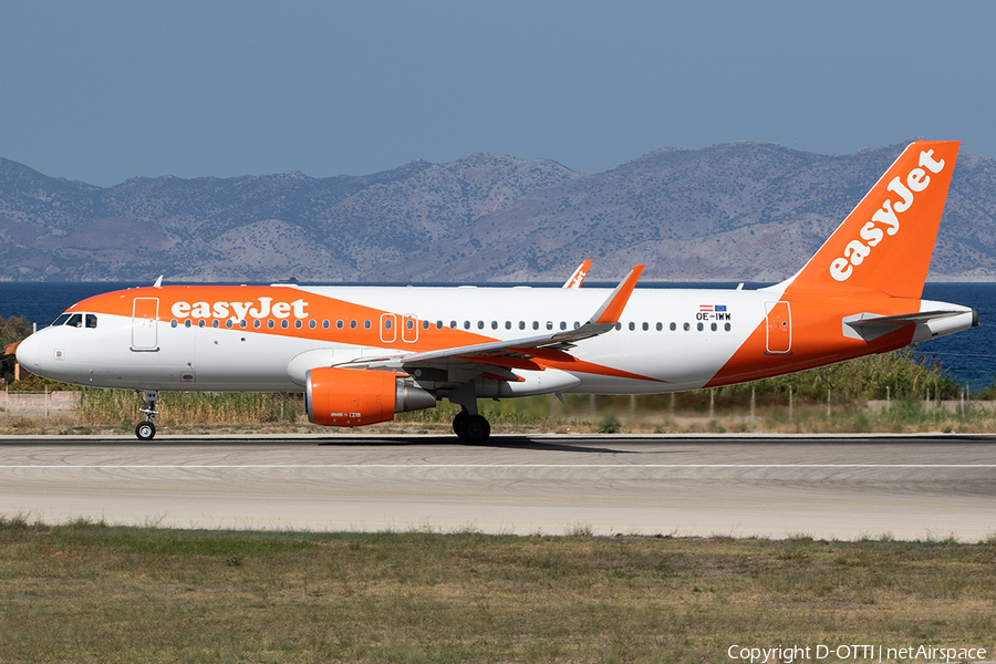 easyJet Europe Airbus A320-214 (OE-IWW) | Photo 601871