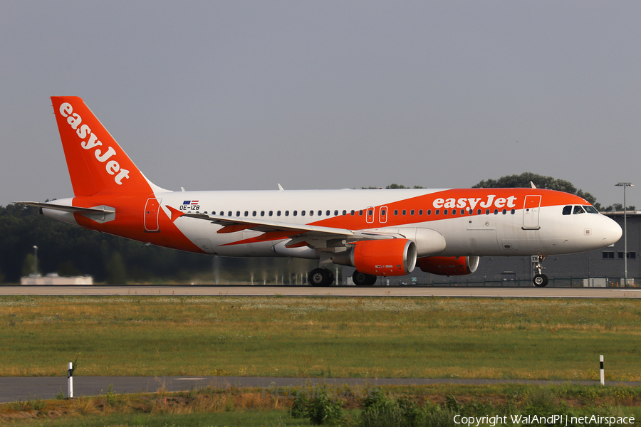 easyJet Europe Airbus A320-214 (OE-IZB) | Photo 465586