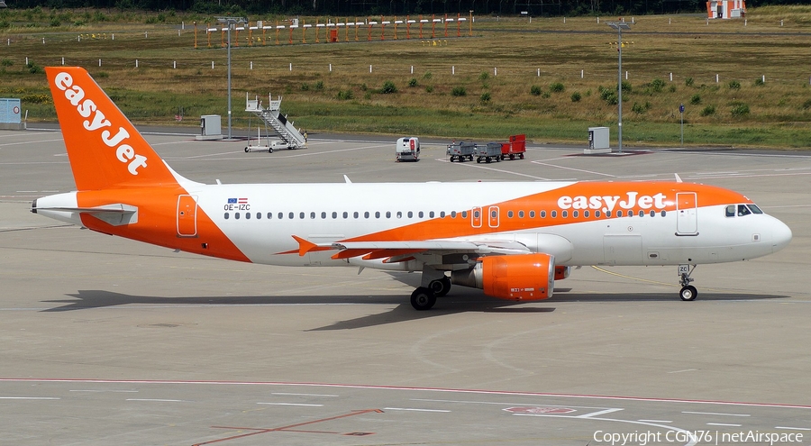 easyJet Europe Airbus A320-214 (OE-IZC) | Photo 341403