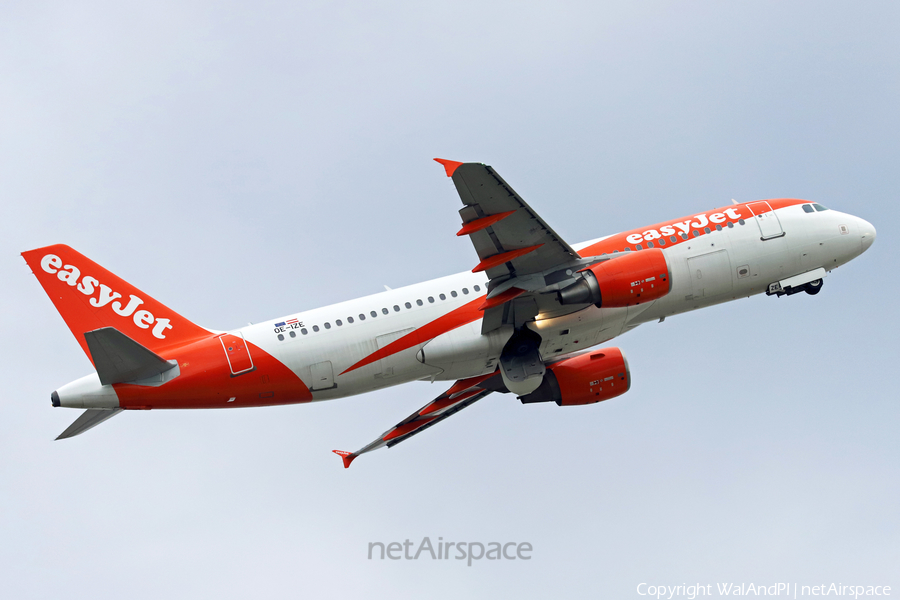 easyJet Europe Airbus A320-214 (OE-IZE) | Photo 466108