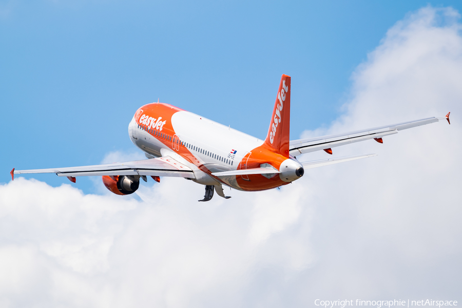 easyJet Europe Airbus A320-214 (OE-IZE) | Photo 514373