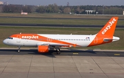 easyJet Europe Airbus A320-214 (OE-IZE) at  Berlin - Tegel, Germany