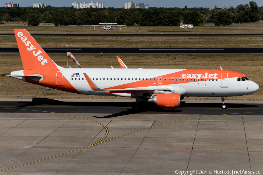 easyJet Europe Airbus A320-214 (OE-IZG) | Photo 425303