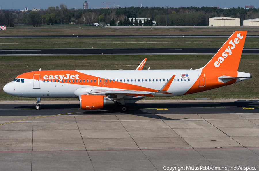 easyJet Europe Airbus A320-214 (OE-IZL) | Photo 313655