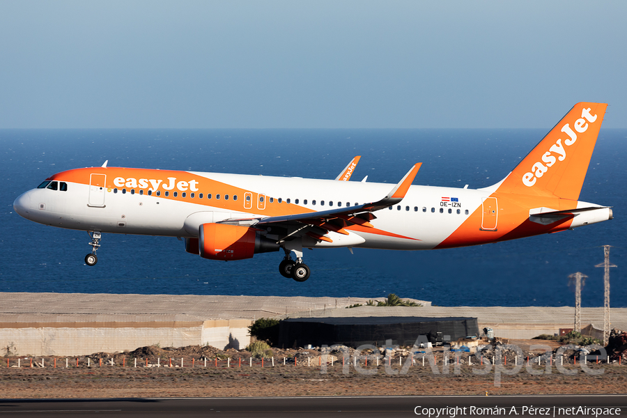 easyJet Europe Airbus A320-214 (OE-IZN) | Photo 450237