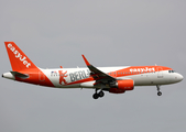 easyJet Europe Airbus A320-214 (OE-IZQ) at  London - Gatwick, United Kingdom