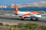 easyJet Europe Airbus A320-214 (OE-IZQ) at  Gran Canaria, Spain
