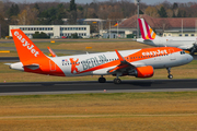 easyJet Europe Airbus A320-214 (OE-IZQ) at  Berlin - Tegel, Germany