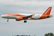 easyJet Europe Airbus A320-214 (OE-IZT) at  Hamburg - Fuhlsbuettel (Helmut Schmidt), Germany