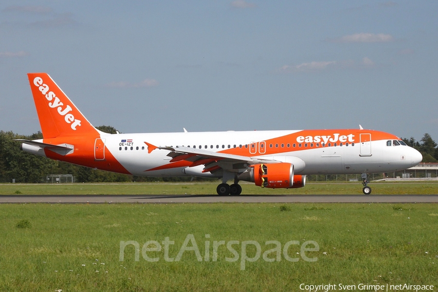 easyJet Europe Airbus A320-214 (OE-IZT) | Photo 359397