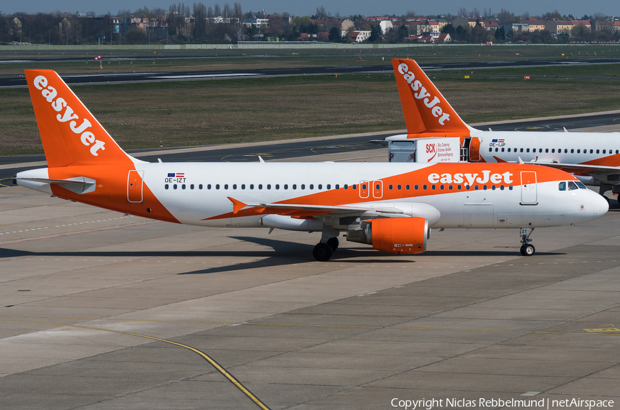 easyJet Europe Airbus A320-214 (OE-IZT) | Photo 313648