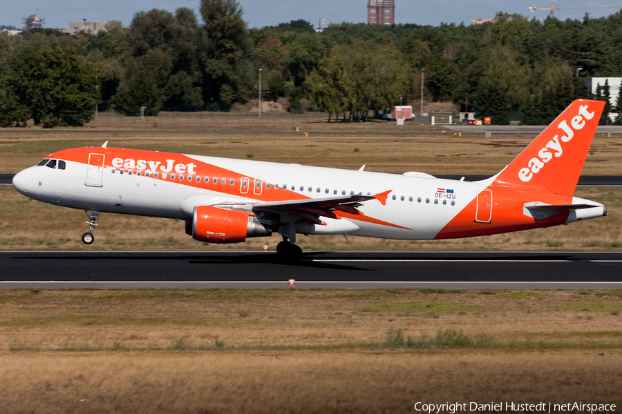 easyJet Europe Airbus A320-214 (OE-IZU) | Photo 424763