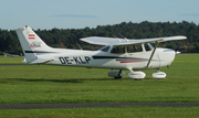 (Private) Cessna 172S Skyhawk SP (OE-KLP) at  Borkenberge, Germany