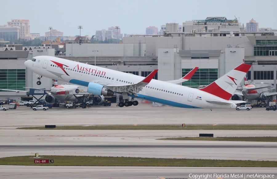 Austrian Airlines Boeing 767-3Z9(ER) (OE-LAE) | Photo 407372