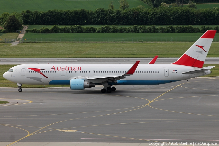 Austrian Airlines Boeing 767-3Z9(ER) (OE-LAW) | Photo 141296